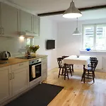 Wilenska Homestay *